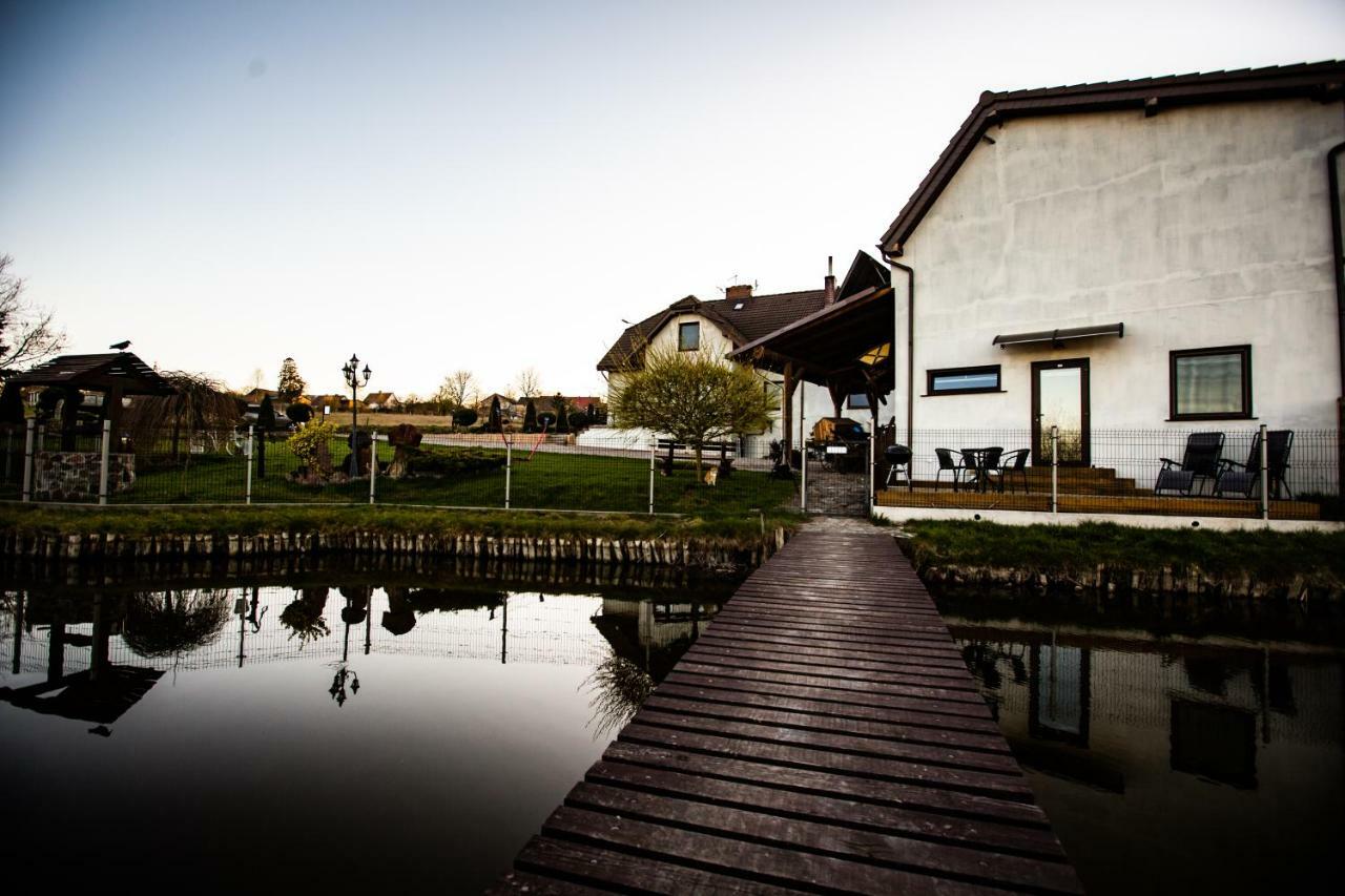 Agroturystyka "Na Lakach" Garczegorze ภายนอก รูปภาพ